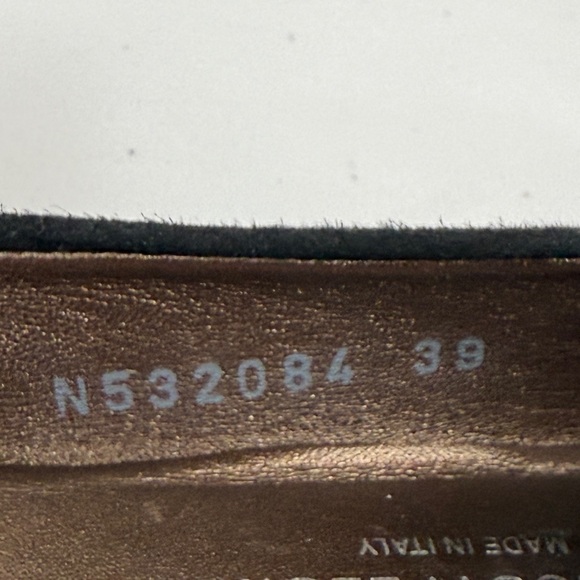 Black Studded Suede Ballet Flats Made in Italy Sz 39 (US 8.5-9) AGL 🖤✨ - Picture 10 of 10